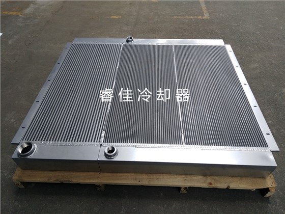 空壓機(jī)散熱器.jpg