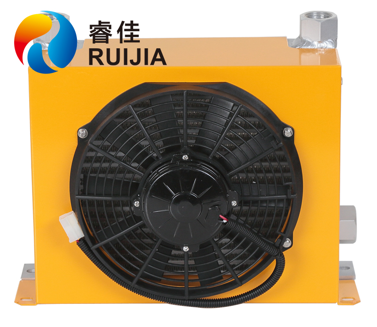 為何睿佳<font color='red'>風冷卻器</font>AH1012能問鼎性價比？