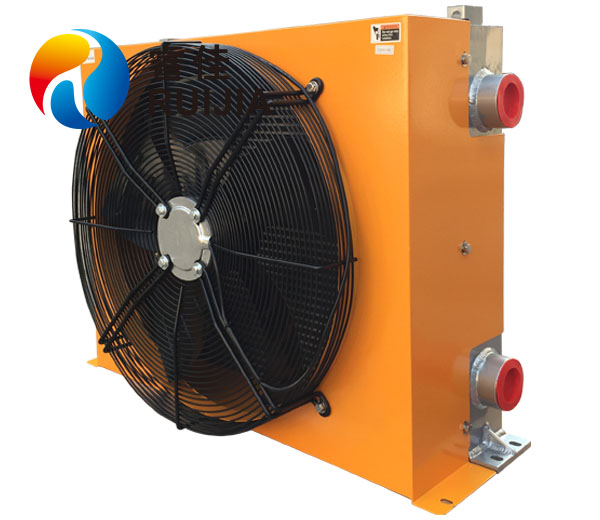 【冷卻器廠家】<font color='red'>風冷式油冷卻器</font>RJ-6511，性價比極高的冷卻器！