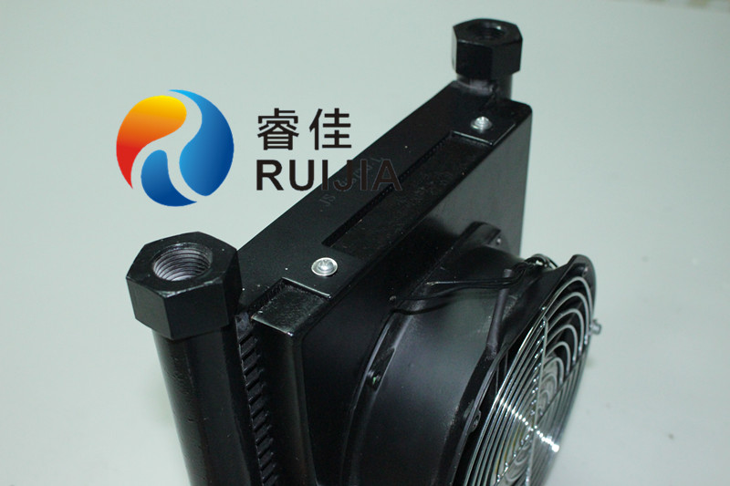 【冷卻器廠家】小型液壓風冷卻器AJ0510