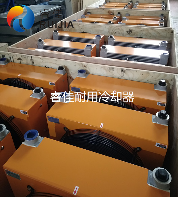睿佳油冷卻器AH1215