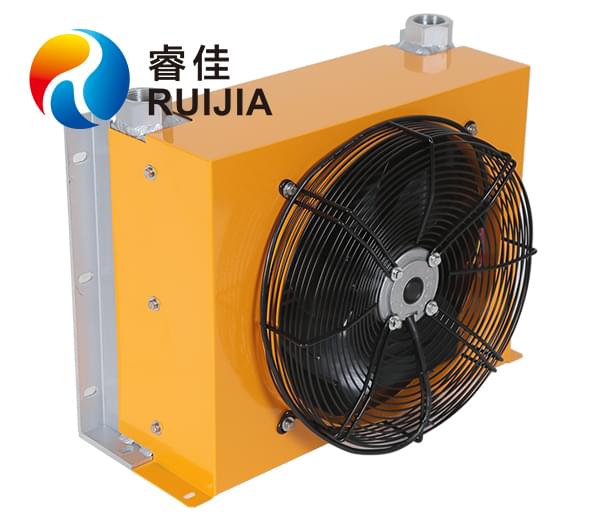 上海環(huán)?？萍疾少徍线m的機床冷卻器