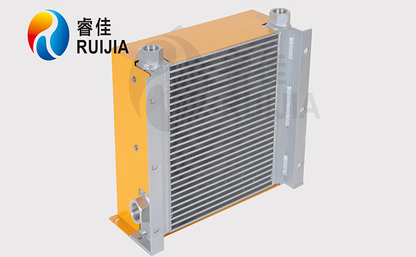 水切割機(jī)<font color='red'>風(fēng)冷卻器</font>哪里有？找佛山睿佳冷卻器！