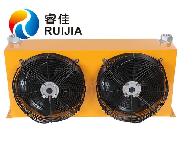 【客戶疑問】油溫過高是<font color='red'>液壓油散熱器</font>壞了嗎？